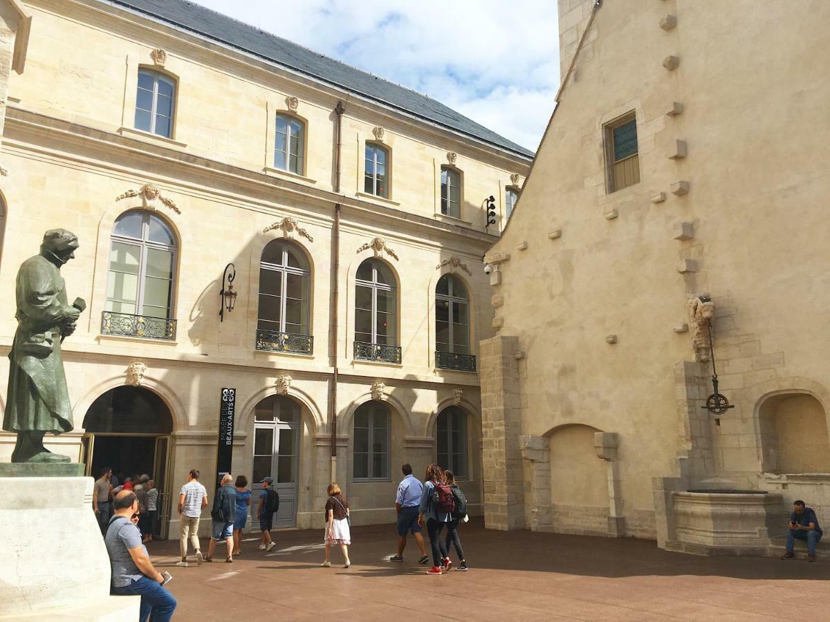 Appartamento Centre Historique Dijon - Le Patio Esterno foto