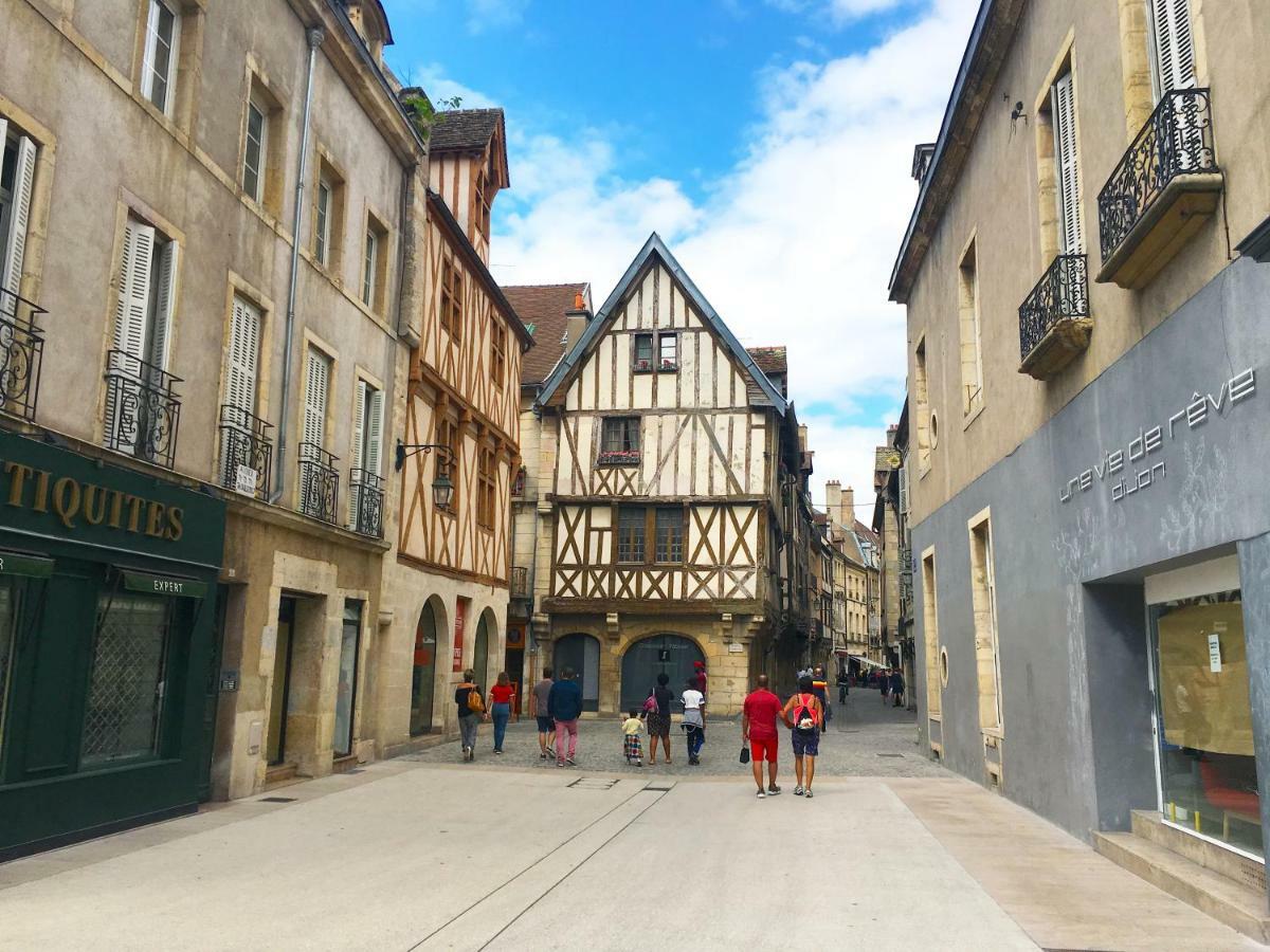 Appartamento Centre Historique Dijon - Le Patio Esterno foto